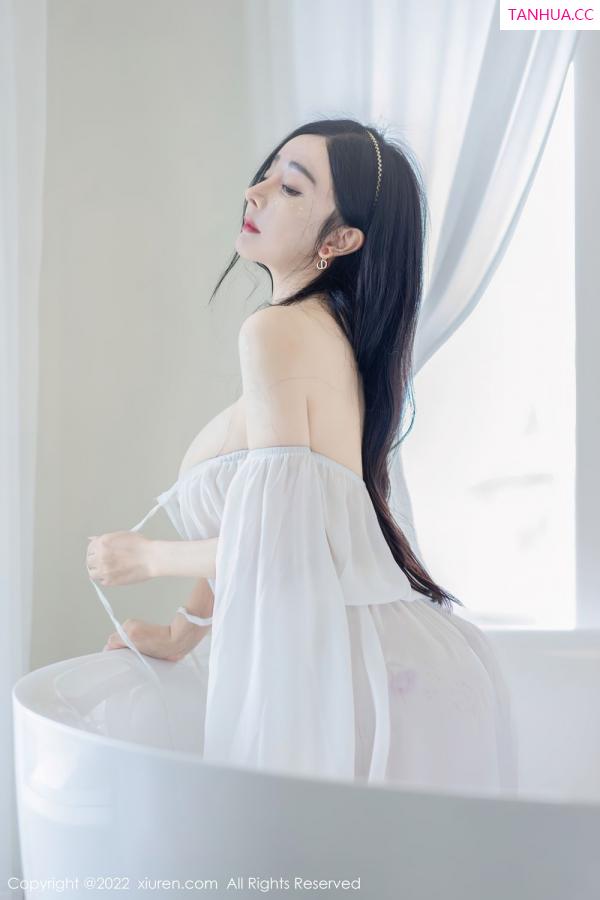 允薾  [XiuRen]高清写真图 2022.06.24 No.5188 允薾第40张图片